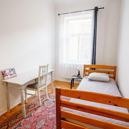 Two Bedroom Ausekla Apartment Liepāja Extérieur photo
